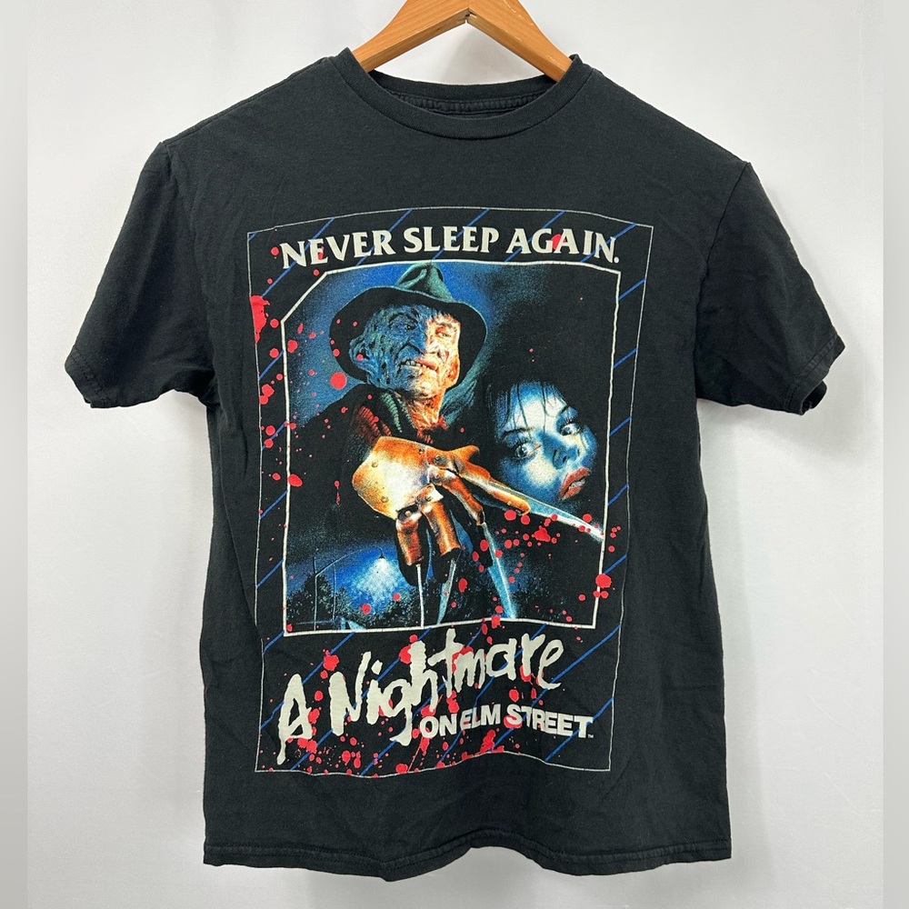 Nightmare on Elm Street Mens T-shirt Never Sleep Again Freddy Sz XS